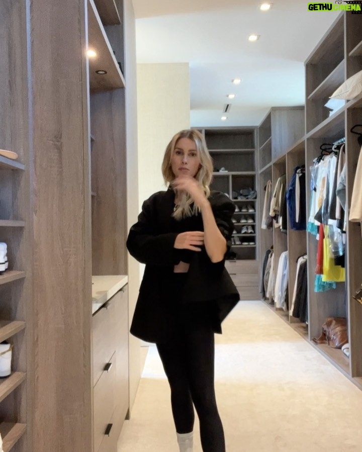 Claire Holt Instagram - my emotional support blazer styled 4 ways on the corner 🖤