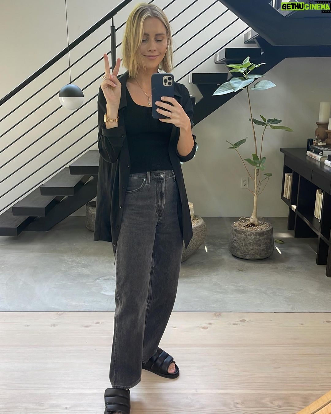 Claire Holt Instagram - If you took a lil social media break and you’re wondering if anyone noticed you were gone the answer is always no