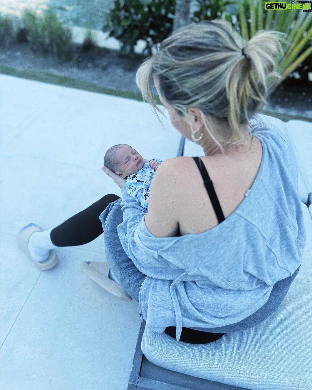 Claire Holt - 843.6K Likes - Hiii thanks for all the love! Maybe the hardest pregnancy and birth means the easiest postpartum cause we are feeling goooood. Not much sleep and no margaritas yet but those days will come. Definitely not having 4 kids !!