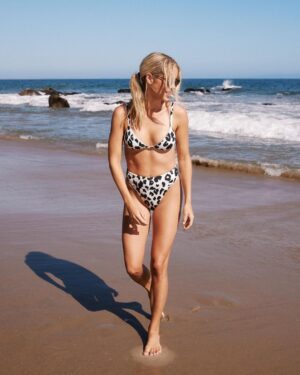 Claire Holt Instagram - The Gold Coast - one of my favorite suits named after a very special place (where I became a 🧜‍♀️) @andieswim