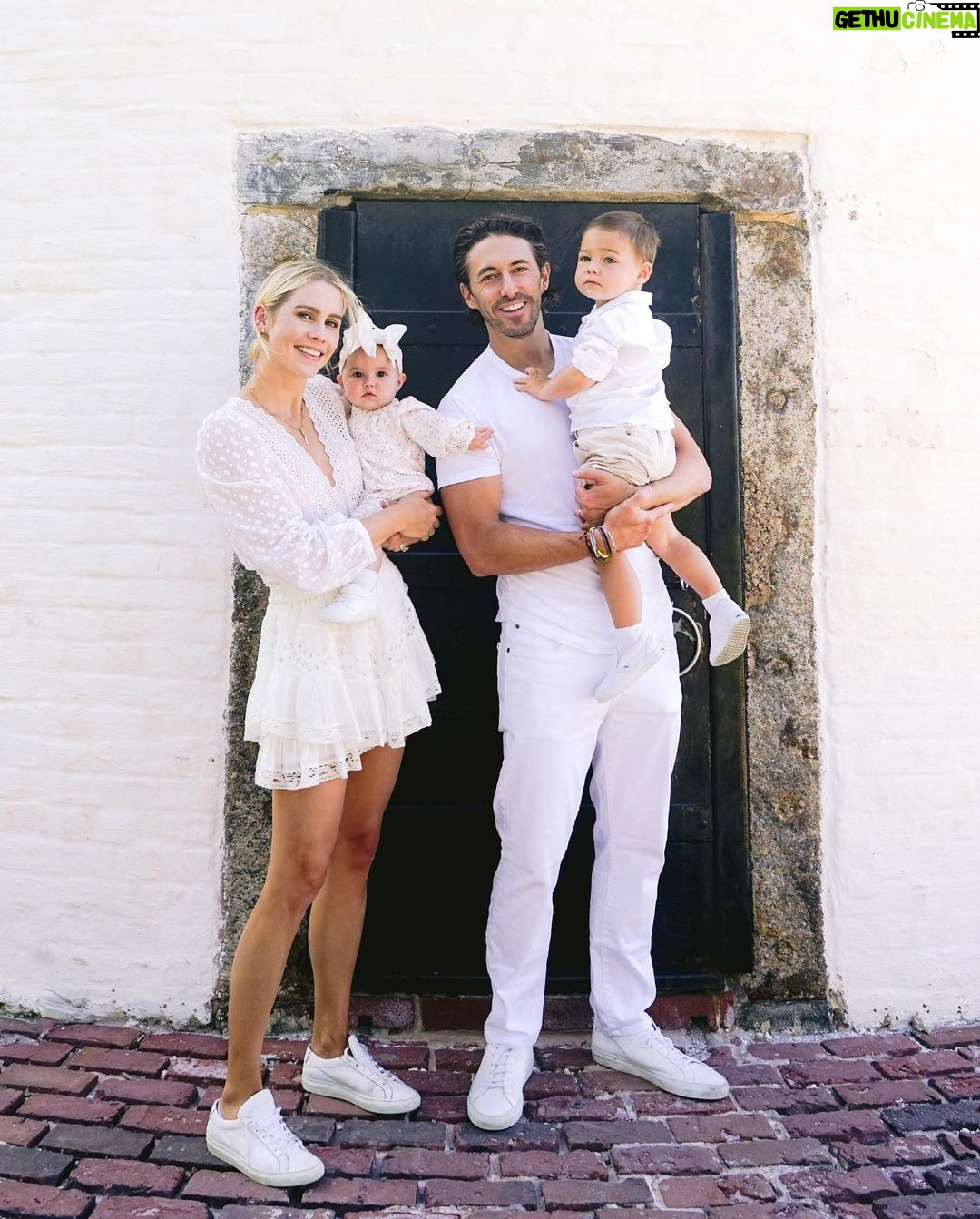 Claire Holt - 1.6 Million Likes - RIP ME šššššš (if you too would like to be deceased my girl @capturedlovebymai is the goat and takes the best fam photos)