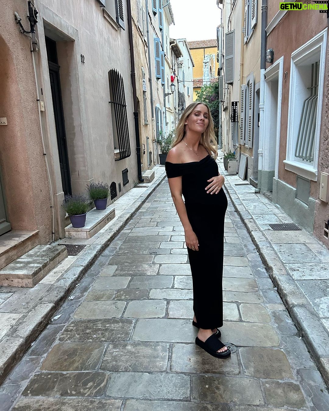 Claire Holt Instagram - andy is working full time as an IG husband this trip so it appears they can be trained in approx 6 years