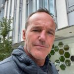 Clark Gregg Instagram - Oh hey, Toronto. #bighairdontcare