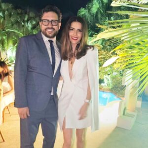 Claudia Álvarez Instagram - Cuando se unen las almas se crece... Los amo y deseo q su vida juntos los haga llegar a lugares llenos de puras bendiciones y amor! #LosCarlos #LosCompadres