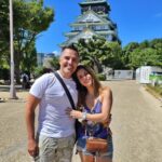 Claudia Álvarez Instagram - Fuimos a Kobe y a Ozaka y que barbaridad la comida en Japón, me vuelvo loca de amor, el mejor Kobe literal en los puestos de la calle Dotombori tienen una calidad brutal, el sushi, todo todo lo amamos. Si vienen les dejo unas recomendaciones para comer!! • El mejor cheesecake q van a probar en su vida esta en Kobe y en Osaka y se llama @kannonya_official plis si van me mandan foto para antojarme q en este viaje no me dió tiempo d ir y no saben mi sufrir... 😭 Pork Gyoza Excelsior Cafe Ice cream Takoyaki: Bolitas de tempura rellenas de pulpo Mozzarella cheese coins (Típicas de la zona) Kobe beef Taiyaki (Peces de pan rellenos de frijol dulce) Turkish Ice cream De nada!!!!! 🤪🍣