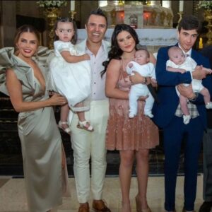 Claudia Álvarez Instagram - Dios sabe lo maravilloso papá que eres que x eso t mando 5 hijos espectaculares!!! Que afortunados todos de tener tu corazón tan cerquita. Te amamos @billyrovzar #TheBestDad