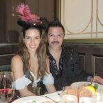 Claudia Álvarez Instagram – Eres AMOR!!! Pienso en ti y solo puedo agradecer el compartir la única oportunidad de vida que tengo junto a ti! Mi vida ha estado llena de bendiciones y sobre todo hemos logrado tener la relación que los dos soñábamos! Gracias papito hermoso haces que mi alma esté llenita de amor todos los días! Eres el amor de mi vidaaaaaaaa @billyrovzar TE AMO #valentines 🥰