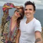 Claudia Álvarez Instagram – Eres AMOR!!! Pienso en ti y solo puedo agradecer el compartir la única oportunidad de vida que tengo junto a ti! Mi vida ha estado llena de bendiciones y sobre todo hemos logrado tener la relación que los dos soñábamos! Gracias papito hermoso haces que mi alma esté llenita de amor todos los días! Eres el amor de mi vidaaaaaaaa @billyrovzar TE AMO #valentines 🥰
