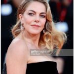 Claudia Gerini Instagram – Cerimonia di chiusura Venezia 80, consegnato il premio Leone del futuro, Luigi De Laurentis.❤️ a LOVE IS A GUN di Hong-Chi Lee
Complimenti a tutti i vincitori ! Un edizione della mostra del cinema davvero entusiasmante 
evviva il cinema @giorgioarmani giorgioarmani @rdarobertodantonio @nikipinna @stellagiannetti  @valeriajmarchetti @simonebellireal @leopizzoofficial  @armanipriveclub