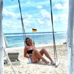 Claudia Gerini Instagram - Playing with life❤️ #adventure #family #goodvibes Karma Kandara