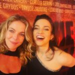 Claudia Gerini Instagram - Festa fine film The Well. It’s been a fantastic experience! I love working with Lauren ❤️❤️I will see you soon @tiromancinoofficial