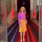 Claudia Gerini Instagram - Presentazione palinsento @netflixit , @teresasaponangelo ed io per la serie “SARA”