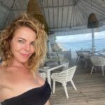 Claudia Gerini Instagram - Playing with life❤️ #adventure #family #goodvibes Karma Kandara