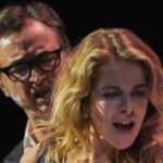 Claudia Gerini Instagram - Cado sempre dalle nuvole. Cantare Pasolini grazie Mauro Gioia per questo bellissimo viaggio @fondogioia ph by @giovanni_ambrosio @teatrodinapoli ieri al debutto e oggi in teatro atmosfera magica… grazie Napoli e grazie pubblico 👏🏼