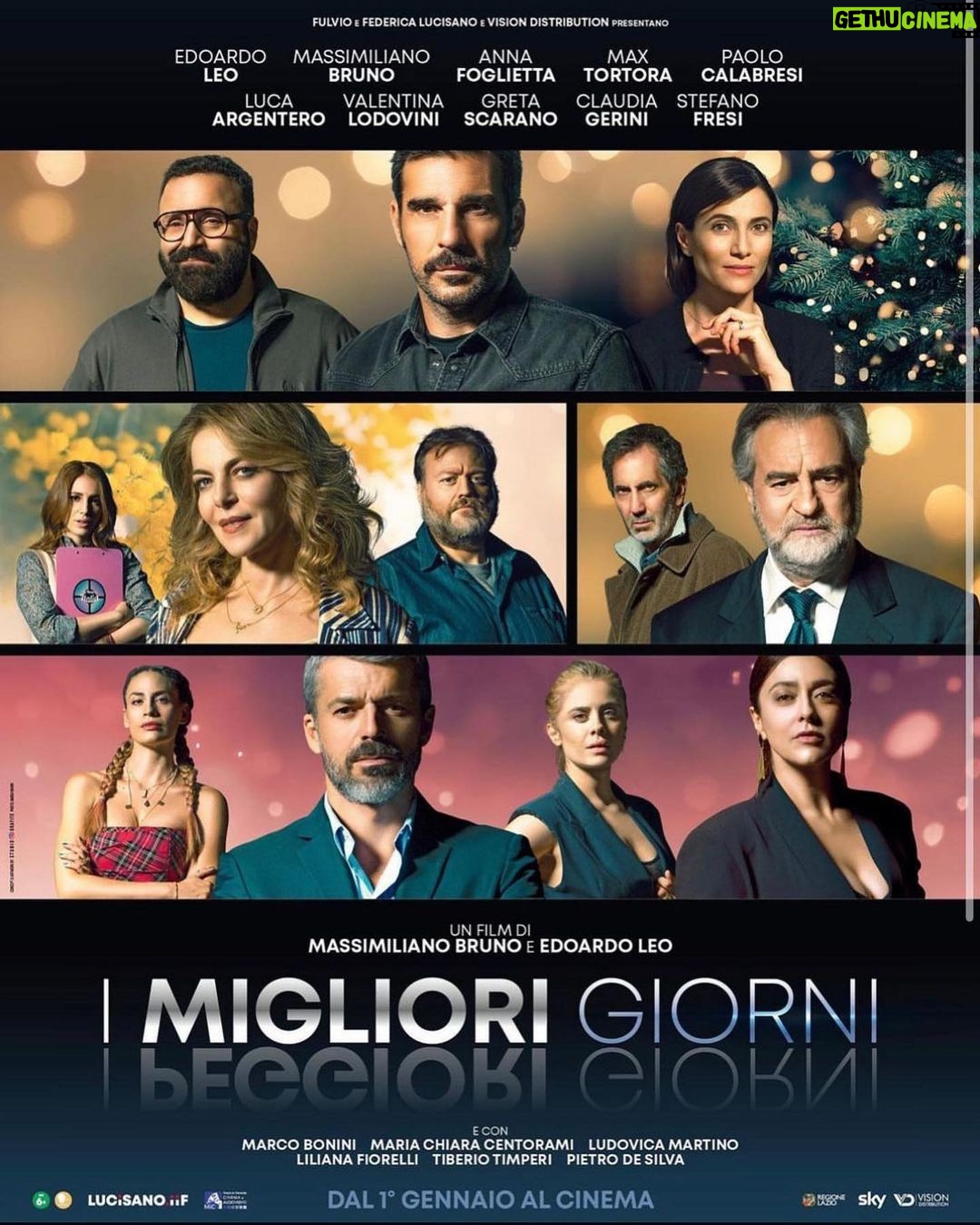 Claudia Gerini Instagram - Un film ad episodi, una commedia che diverte , che graffia , si ride con un leggero retrogusto amaro…. Pensando alle nostre piccolezze umane , che durante le feste comandate si manifestano in modo esasperato Dal 1 gennaio 2023 iniziamo bene l’anno ❤️#soloalcinema