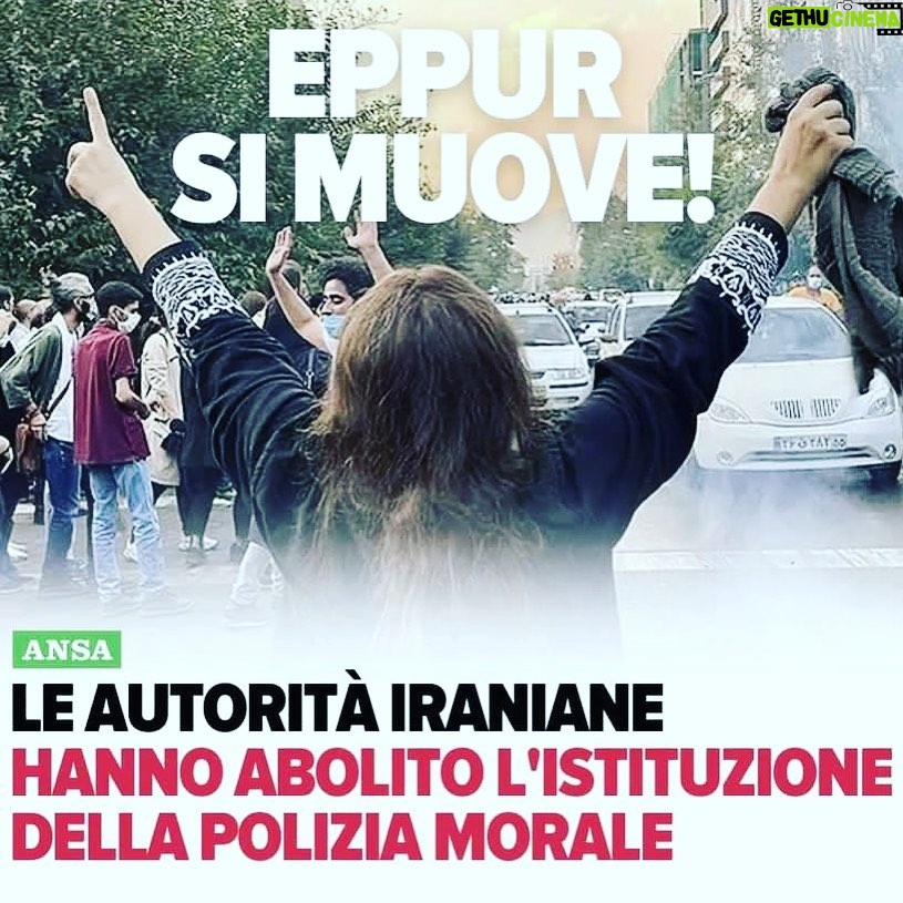 Claudia Gerini Instagram - Speriamo non sia solo fumo negli occhi #mashaamini #nonunadimeno #sorelleunite #women #freedom #justice