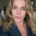 Claudia Gerini Instagram - Curiosi di scoprire di più sulla vita di Emma? #Tapirulàn stasera alle 21.15 su Sky Cinema Due