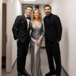 Claudia Gerini Instagram – 🌟💫⭐️Stasera Roberto Bolle meraviglioso padrone di casa ,su @rai1official ospitera’ me ed Edoardo Leo… a “Danza con me”per fare un po’ il punto di come stanno andando le feste…. Presenteremo al pubblico il nostro film “i Migliori giorni “ da stasera #soloalcinema
Grazie Roberto🙏🌹🌺buon anno a tutti
Questa sera in onda in prima serata su Rai1