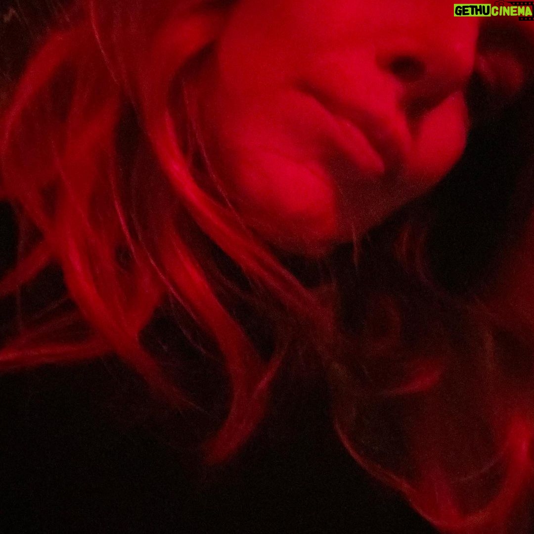 Claudia Gerini Instagram - Red❤️🍎🌹 The Standard, East Village NY