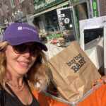 Claudia Gerini Instagram - Moving in 👍🏻❤️ @nyu