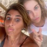 Claudia Gerini Instagram - Serva e sovrana… figlia di Loredana