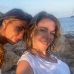 Claudia Gerini Instagram - Serva e sovrana… figlia di Loredana