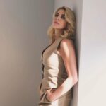 Claudia Gerini Instagram – #portrait  #milano #blonde