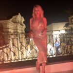 Claudia Gerini Instagram - About last night. Elena ed io invitate dalla mitica @ezia.mod , una bellissima serata per lancio di @cmax_official Make up by @lindazampaglione ❤️ Styling @valeriajmarchetti ROMA - città eterna