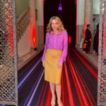 Claudia Gerini Instagram – Presentazione palinsento @netflixit , @teresasaponangelo ed io per la serie “SARA”
