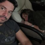 Claudia Leitte Instagram - Pra você que é neurotípico (a), esse post não tem o mínimo de cabimento. 😂 Parece uma colcha de retalhos. Para mim, tem forte conexão emocional. Um quebra-cabeça encaixadinho. Mas, devo confessar que foi bem aleatório. Então, nem vou me dar ao trabalho de fazer uma legenda cheia de nexo. Apenas uma dica da coach aqui: JESUS é O Caminho, A Verdade e A vida! 😉 Ps. Rodriguinho saiu do BBB ontem, caso você não saiba.