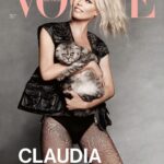 Claudia Schiffer Instagram - Claudia Schiffer und ihr Kater Chip sind die Cover-Stars unserer März-Ausgabe. Anlass ist der neue Film "Argylle" von Claudias Mann Matthew Vaughn, bei dem Claudia als Produzentin agiert und ihre Katze eine tragende Rolle spielt. Im Cover-Interview spricht sie über die Supermodel-Ära und ihr heutiges Leben – jetzt auf VOGUE.de lesen (Link in der Bio). Unsere neue Ausgabe widmen wir besonderen Frauen und Besonderheiten rund um Frauen, unter anderem mit einem Special rund um die vielen großartigen Modedesignerinnen unserer Zeit. Die März-Ausgabe ist ab Samstag, 24. Februar 2024 erhältlich. Claudia Schiffer and her cat Chip are the cover stars of @voguegermany‘s March issue. The occasion is the new movie "Argylle" by Claudia’s husband Matthew Vaughn, in which Claudia is a producer and her cat plays a leading role. In the cover interview, she talks about the supermodel era and her life today - read it now on VOGUE.de (link in bio). We are dedicating our new issue to unique women and unique features on women, including a special on the many great female fashion designers of our time. The March issue is on newsstands Saturday, 24 February 2024. #voguegermany #voguecover #voguemarch (Cover-Star: @claudiaschiffer für @voguegermany; Fotos: @luigiandiango; Styling: @denagia; Haare: @stephenbeaver; Make-up: @georgisandev; Maniküre: @adamslee_; Fotoassistenz: @fabioaffusophoto, @archiegram; Modeassistenz: @tommasopalamin, @olilaghi; Tailoring: @laima_andrijauskaite; Produktion: @creativebloodagency; Casting: @dominikwho; Visual Director: @jamiedspence; Head of Editorial Content: @_kerstinweng; Interview: @mariahunstig; Global Creative Director: @juancp; Claudia Schiffer trägt ein Outfit von @prada)