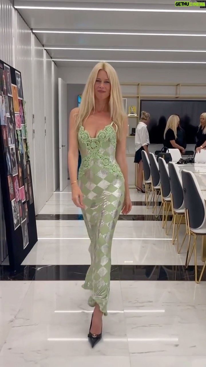 Claudia Schiffer Instagram - Fittings with @versace. Still not over this moment with @donatella_versace ✨