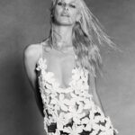 Claudia Schiffer Instagram - Inside the March issue of @voguegermany, shot by the incomparable @luigiandiango 🖤 @ChipTheCat and I are honoured to be your March cover stars!