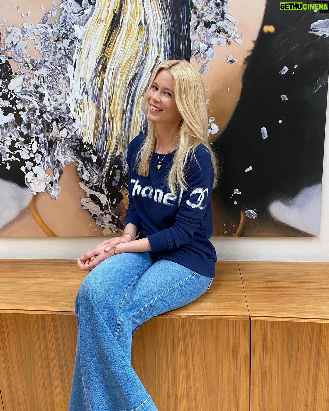 Claudia Schiffer Instagram - Forever a @chanelofficial girl ❤️