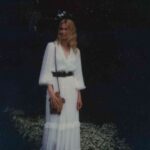 Claudia Schiffer Instagram - Spring outfit inspiration 🌸
