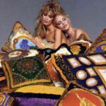 Claudia Schiffer Instagram - Spilling the tea 🫖 Spring/Summer 1995 #VersaceHome campaign with @nadjaauermann — shot by #RichardAvedon.