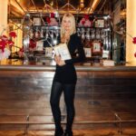 Claudia Schiffer Instagram - Still thinking about my Blue Chip signing at @theofficialselfridges ❤️