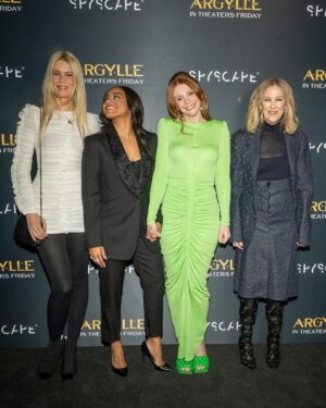 Claudia Schiffer Instagram - A New York minute for @argyllemovie. In theatres everywhere TODAY!