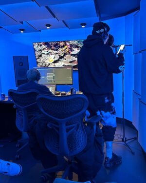 Clementino Instagram - Amsterdam 🇳🇱
Writing and recording session
@sonymusicitaly