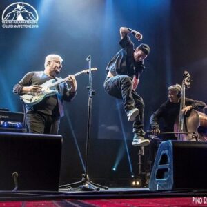 Clementino Instagram - Nove  anni fa ci lasciava il maestro Pino Daniele.
Ma il suo ricordo rimarrà vivo per sempre .
Grazie per tutto quello che ci hai insegnato.
Ciao Pinù 🩵
#PinoDaniele