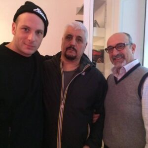 Clementino Instagram - Nove  anni fa ci lasciava il maestro Pino Daniele.
Ma il suo ricordo rimarrà vivo per sempre .
Grazie per tutto quello che ci hai insegnato.
Ciao Pinù 🩵
#PinoDaniele