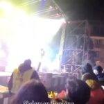 Clementino Instagram - Buon anno a tutti 🎊🩵🎉 #2024 Ieri siamo partiti alla grande con un super live a #Potenza! Grazie Ragazzi !!! Chi spacca a Capodanno spacca tutto l’anno!!!! Stasera Bellizzi!!! Domani Scafati !! #clementinolive2024 Potenza, Italy