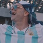 Clementino Instagram - Guardando la Luna Fuori su Spotify e Il Videoclip fuori su YouTube 💙🤍🩵 Napoli