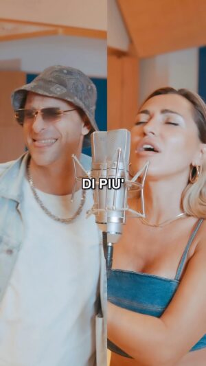 Clementino Instagram - VOGLIO DI PIÙ feat. @clementinoiena 
fuori ORA ! 
🦎🎹
