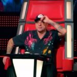 Clementino Instagram – Leggere con attenzione:
#AscoltiTv dell’8 dicembre 2023:
Fenomenale #TheVoiceKids che ieri vince ancora la serata del Venerdì !!! Questa volta con un margine ancora più ampio, visto da ben 3.849.000 mln e il 22.73% di share. 
FRAAAAATM 💙📺
E.. a proposito… ieri  MONOPOLIO CLEMENTINO SULLA RAI 😂
Perché  su Rai3 c’era il film “Il Materiale Emotivo “ di Sergio Castellitto dove ci sono anche io tra gli attori del cast . E conquista il 3% di share 
Quindi… facendo  il calcolo… ieri ho totalizzato quasi il 26% in tutto. 
I’m the new Pippo Baudo 😂😂🔥🔥💪🏽💪🏽💪🏽📺📺📺💙💙💙 Rai Uno