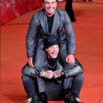 Clementino Instagram - Eccomi con Sting, Trudie Styler, Francesco Di Leva, e Don Antonio Loffredo al Festival del Cinema di Roma 2023. “Posso entrare” è un docufilm di Trudie Styler sulla bellissima Napoli e sono onoratissimo di aver curato la SoundTrack Ufficiale con il brano “Neapolis” scritto da me e Amedeo Palumbo e con le musiche di PJ Gionson. Lo vedrete in sala a partire da oggi al the space di Napoli. Vi aspettiamo!!!! Festival Del Cinema Di Roma Auditorium Parco Della Musica