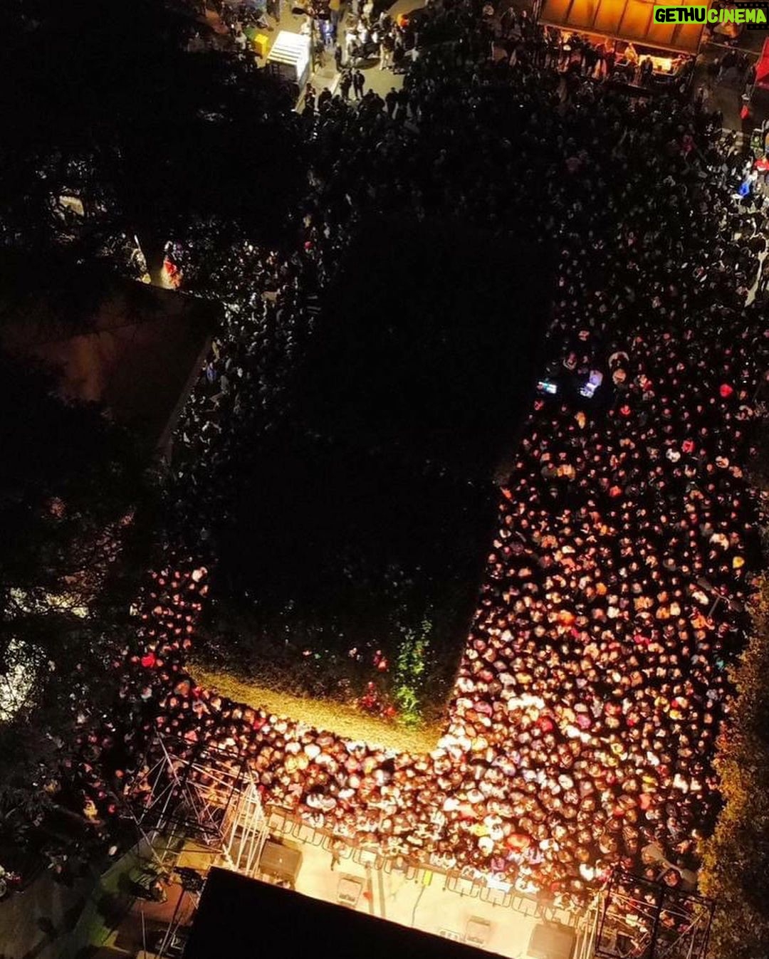 Clementino Instagram - 🐝 🐝🐝 Ultima data del #clementinolive2023 Grazie Riccia Campobasso ❤️ Molise