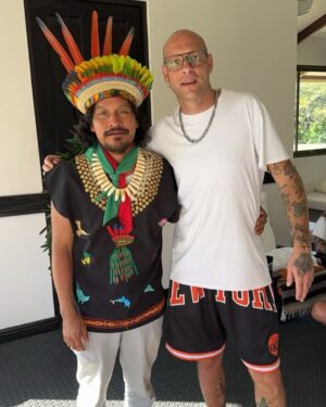 Clementino Instagram - Ayahuasca heal my heart 🩵🐺🌱🔥
Tnx shaman @taita.juanito
#costarica
@rythmia_ @gerardarmondpowell