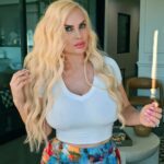 Coco Austin Instagram - Hair day👱‍♀️ My girl @wendyheydenstyling is the best time town! 🥰 Gilbert, Arizona