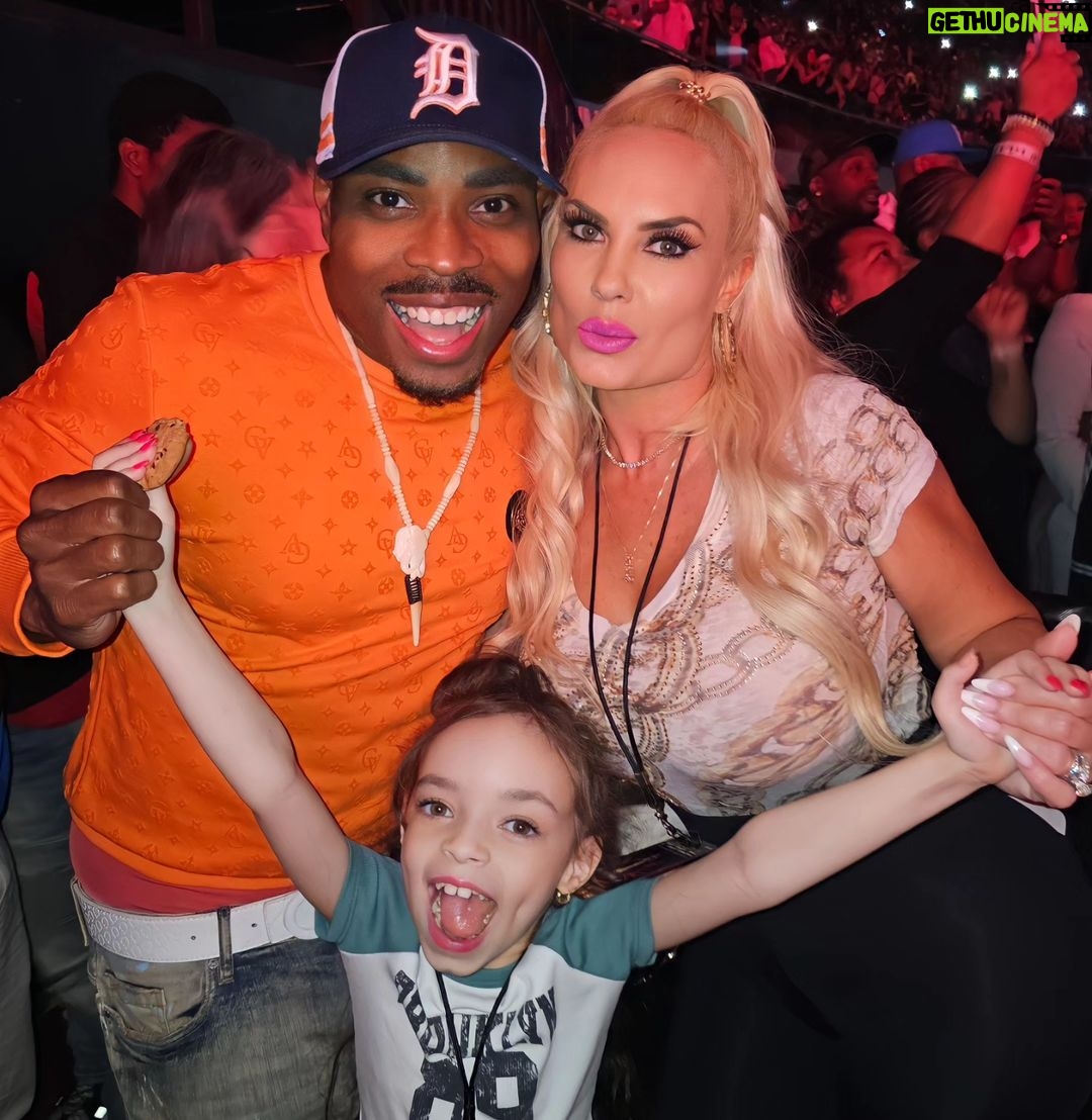 Coco Austin Instagram - If you guys have a chance to go to @llcoolj #theforcetour !! I was telling LL it was so cool to see how each hip hop artist have such a different rapping style and are all are super dope ....and you can see them all perform on one stage! Great job on the lineup! I couldn't stop dancing!! #saltnpepa #icet #chuckd #E40 #dougiefresh #rakim #flavaflav #jazzyjeff #theroots #slickrick (the list goes on) I've been on many tours with Ice and this was definitely memorable! Ice of course ripped the stage up as usual!! I had to bring my sister @iamkristyaustin and bestie @saywardpaxine for the LA show to experience the awesomeness!I will post video soon! The Forum